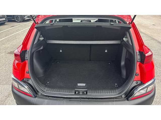 Hyundai KONA KONA 1.6 GDi Hybrid SE Connect 5dr DCT Red