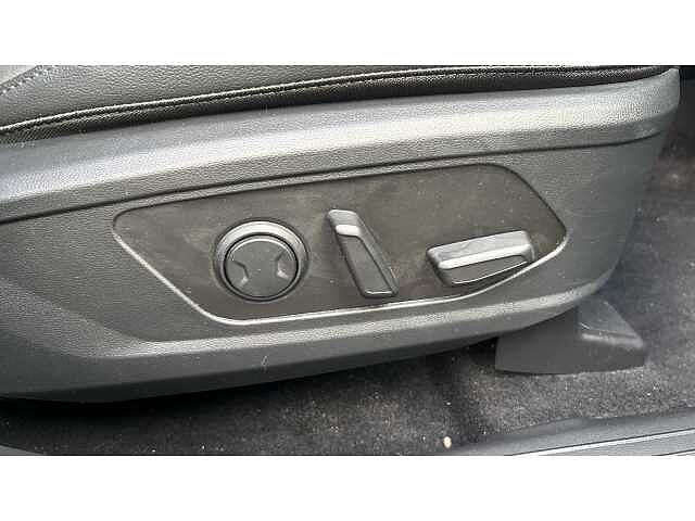 Hyundai Tucson TUCSON 1.6T Plug-in Hybrid Premium 5dr Auto