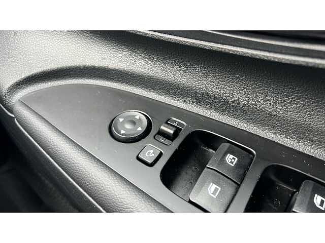 Hyundai I20 I20 1.0T GDi Premium 5dr WHITE