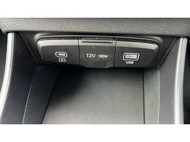 Hyundai I20 I20 1.0T GDi Premium 5dr WHITE