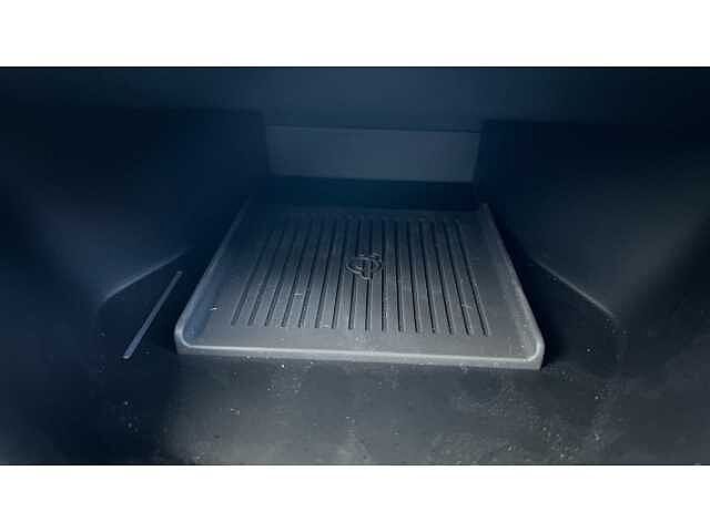 Hyundai INSTER INSTER 85kW 02 49kWh 5dr Auto Abyss Black