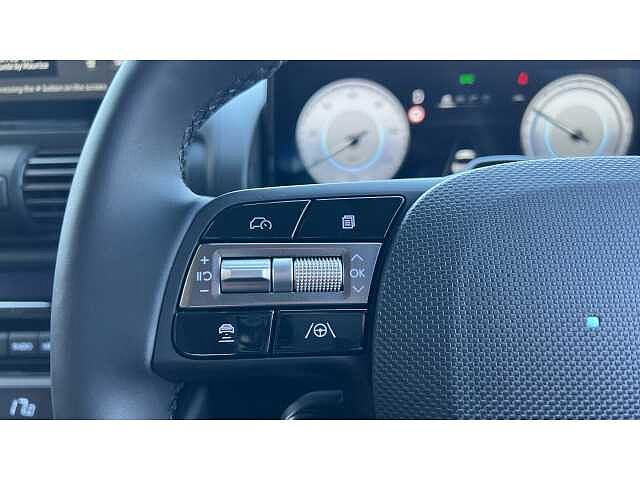 Hyundai INSTER INSTER 85kW 02 49kWh 5dr Auto Abyss Black