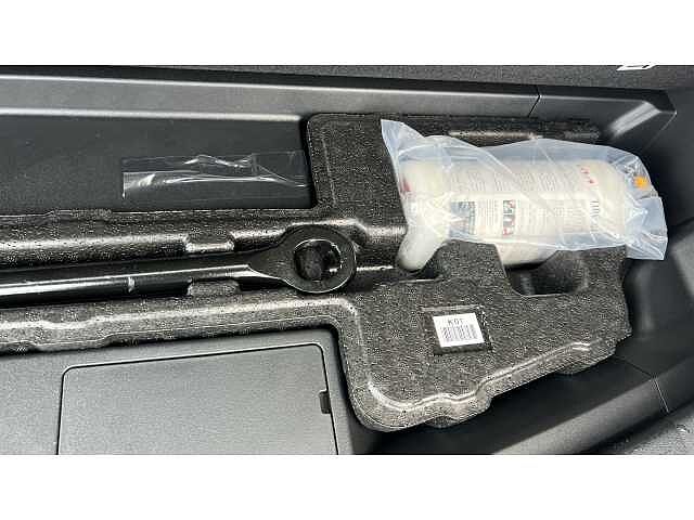 Hyundai SANTA FE Santa FE 7st 1.6TGDi Phev Clgy AU 4WD Typhoon Silver