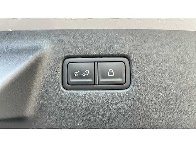 Hyundai SANTA FE Santa FE 7st 1.6TGDi Phev Clgy AU 4WD Typhoon Silver