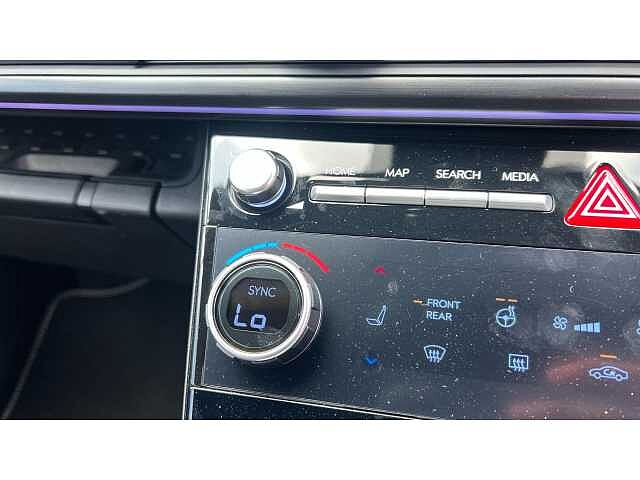 Hyundai SANTA FE Santa FE 7st 1.6TGDi Phev Clgy AU 4WD Typhoon Silver