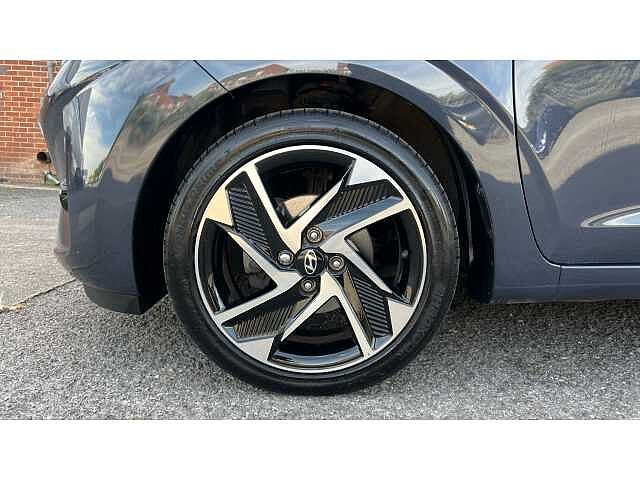 Hyundai I10 I10 1.2 [79] Premium 5dr Auto [Nav] Grey
