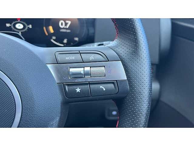 Hyundai KONA KONA 1.6T 138 N Line 5dr Red