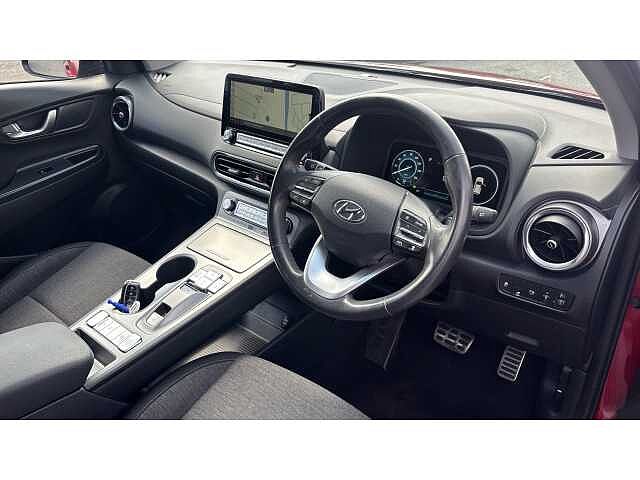 Hyundai KONA KONA 100kW SE Connect 39kWh 5dr Auto Red