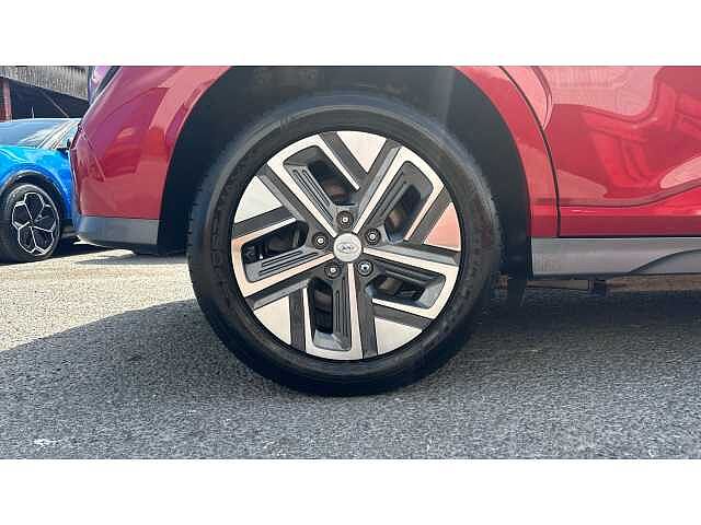 Hyundai KONA KONA 100kW SE Connect 39kWh 5dr Auto Red