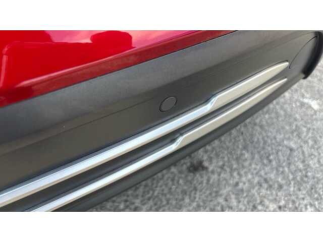 Hyundai KONA KONA 100kW SE Connect 39kWh 5dr Auto Red
