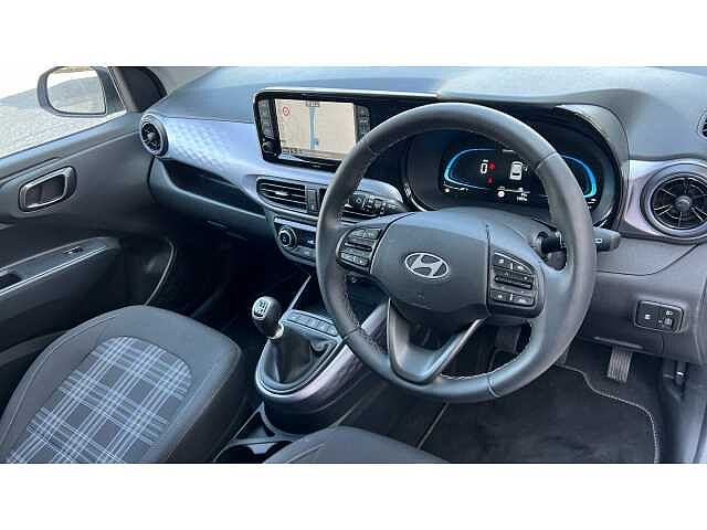 Hyundai i10 I10 1.2 [79] Premium 5dr [Nav]
