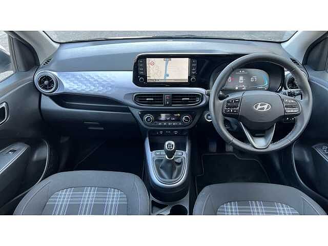 Hyundai i10 I10 1.2 [79] Premium 5dr [Nav]