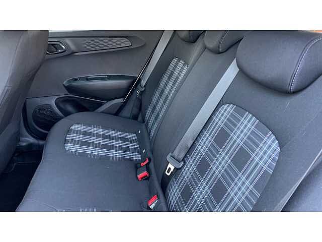 Hyundai i10 I10 1.2 [79] Premium 5dr [Nav]