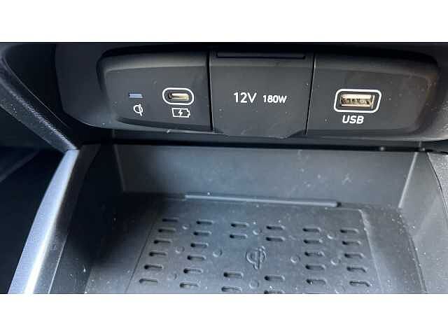 Hyundai i10 I10 1.2 [79] Premium 5dr [Nav]