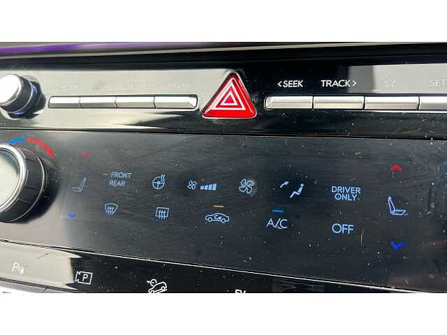 Hyundai Santa Fe SANTA FE 1.6 TGDi Plug-in Hybrid Ultimate 5dr 4WD Auto