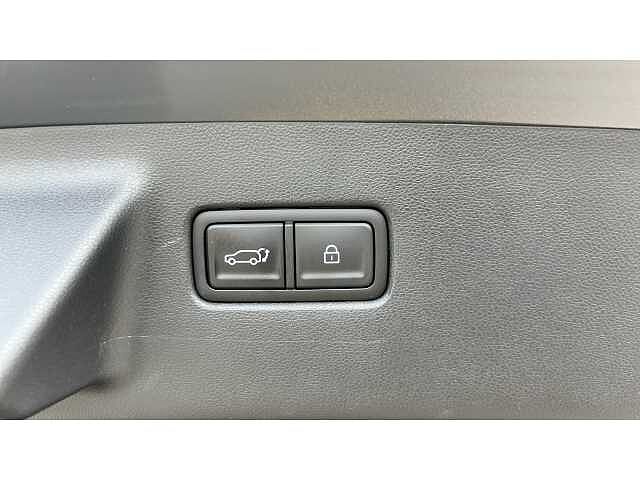Hyundai SANTA FE SANTA FE 1.6 TGDi Plug-in Hybrid Calligraphy 5dr 4WD Auto Ecotronic Grey