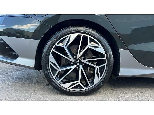 Hyundai Ioniq 6 IONIQ 6 168kW Premium 77kWh 4dr Auto