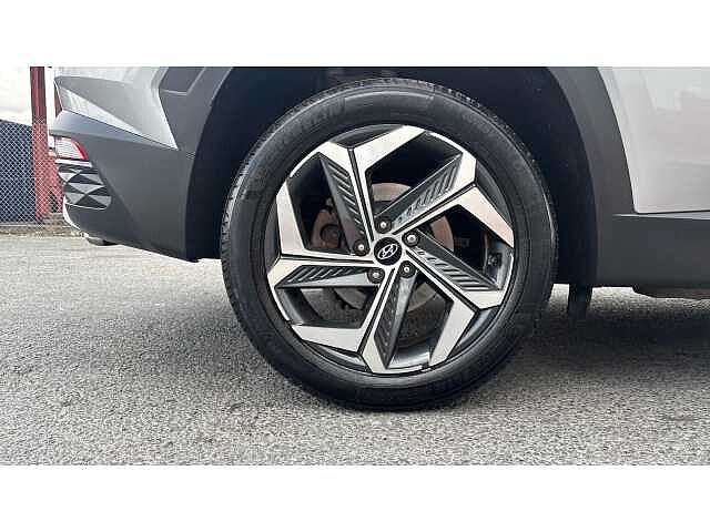 Hyundai TUCSON TUCSON 1.6 TGDi Hybrid 230 Premium 5dr 2WD Auto SILVER