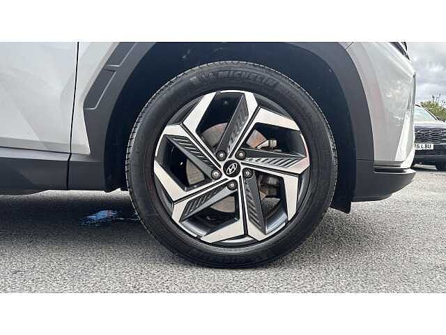Hyundai TUCSON TUCSON 1.6 TGDi Hybrid 230 Premium 5dr 2WD Auto SILVER
