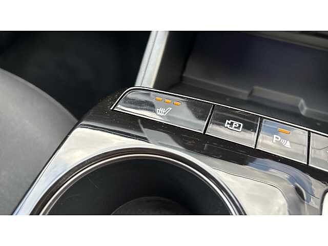 Hyundai TUCSON TUCSON 1.6 TGDi Hybrid 230 Premium 5dr 2WD Auto SILVER