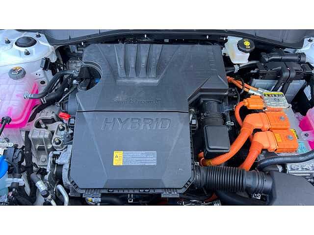 Hyundai KONA KONA 1.6 GDi Hybrid Ultimate 5dr DCT White