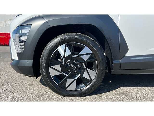 Hyundai KONA KONA 1.6 GDi Hybrid Ultimate 5dr DCT White