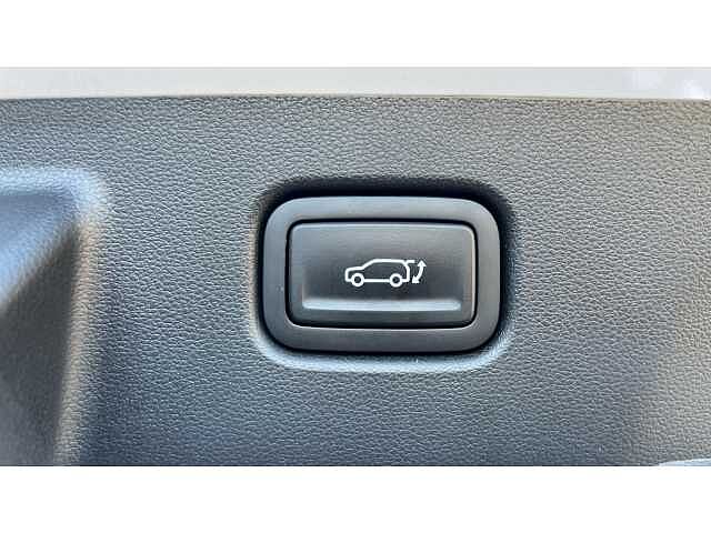 Hyundai KONA KONA 1.6 GDi Hybrid Ultimate 5dr DCT White
