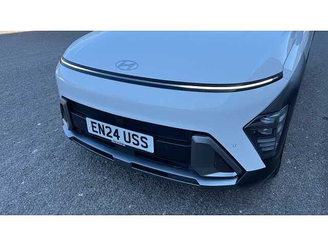 Hyundai KONA KONA 1.6 GDi Hybrid Ultimate 5dr DCT White