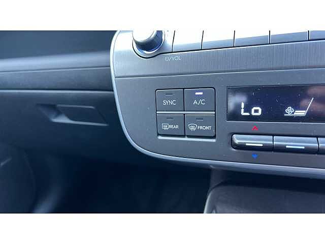 Hyundai KONA KONA 1.6 GDi Hybrid Ultimate 5dr DCT White