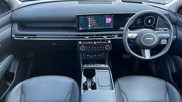 Hyundai TUCSON 1.6T Plug-in Hybrid Ultimate 5dr 4WD Auto Atlas White