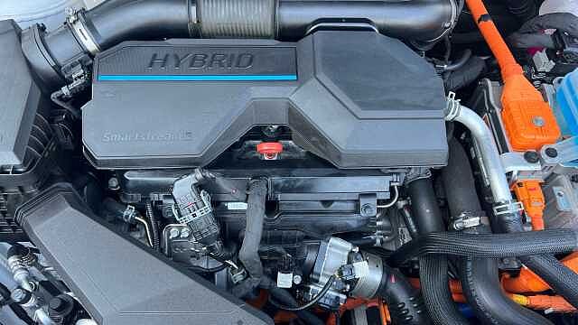 Hyundai TUCSON 1.6T Plug-in Hybrid Ultimate 5dr 4WD Auto Atlas White