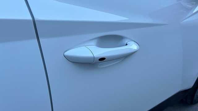 Hyundai TUCSON 1.6T Plug-in Hybrid Ultimate 5dr 4WD Auto Atlas White