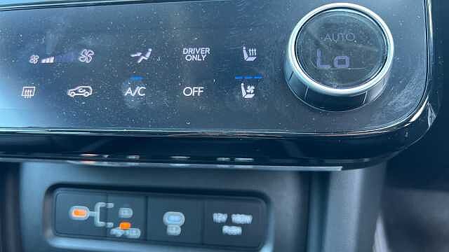 Hyundai TUCSON 1.6T Plug-in Hybrid Ultimate 5dr 4WD Auto Atlas White