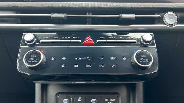 Hyundai TUCSON TUCSON 1.6T Hybrid Premium 5dr Auto Silver