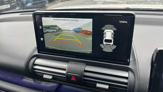 Hyundai INSTER INSTER 85kW 02 49kWh 5dr Auto Natural Ivory