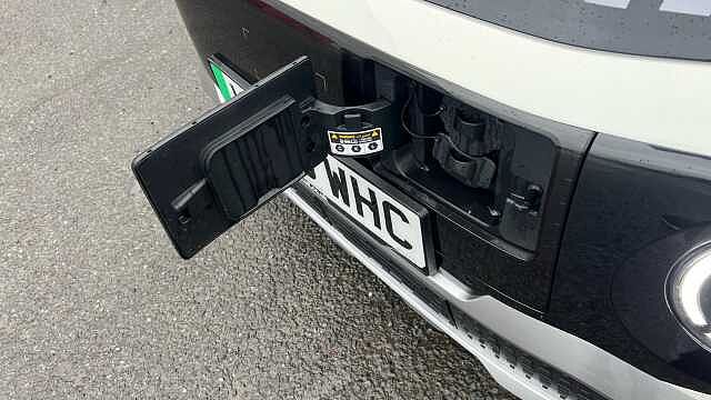 Hyundai INSTER INSTER 85kW 02 49kWh 5dr Auto Natural Ivory