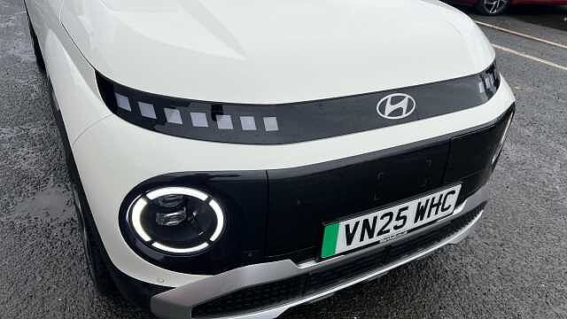 Hyundai INSTER INSTER 85kW 02 49kWh 5dr Auto Natural Ivory