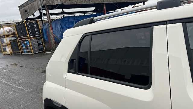 Hyundai INSTER INSTER 85kW 02 49kWh 5dr Auto Natural Ivory