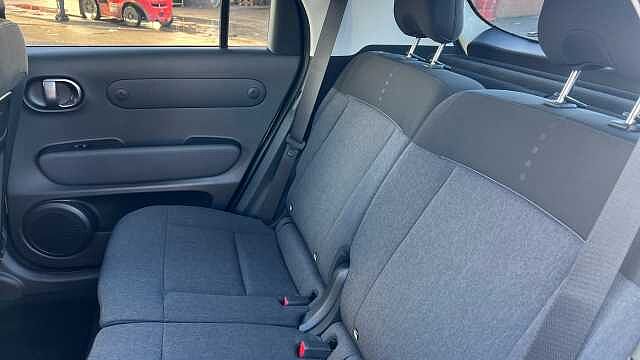 Hyundai INSTER Inster 5Dr HAT 85kW 2 49kWh Natural Ivory