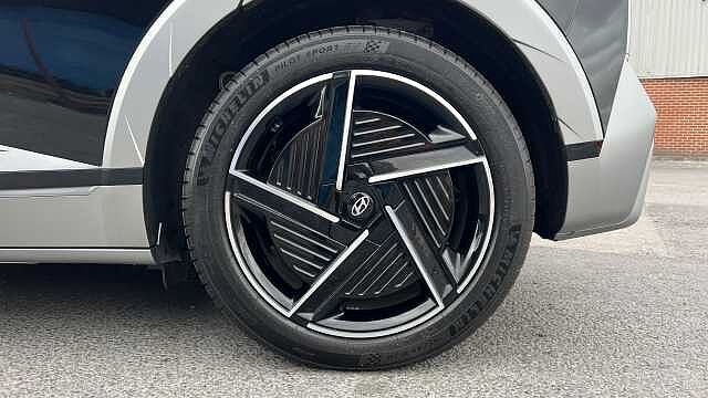 Hyundai IONIQ 5 Ioniqc 5 HAT 239kW Ultm 84kWh AWD Abyss Black