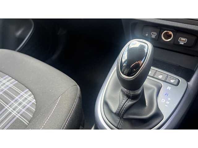 Hyundai I10 1.0 [63] Premium 5dr Auto [Nav] Phantom Black