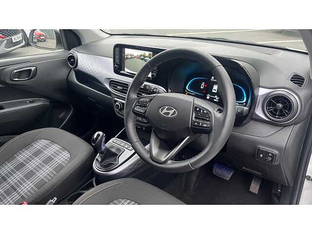 Hyundai i10 1.0 [63] Premium 5dr Auto [Nav]