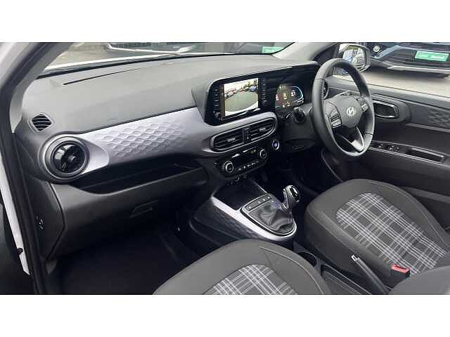 Hyundai i10 1.0 [63] Premium 5dr Auto [Nav]