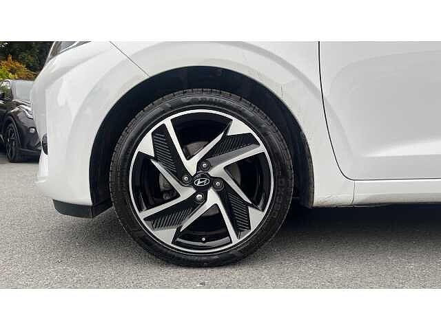 Hyundai i10 1.0 [63] Premium 5dr Auto [Nav]