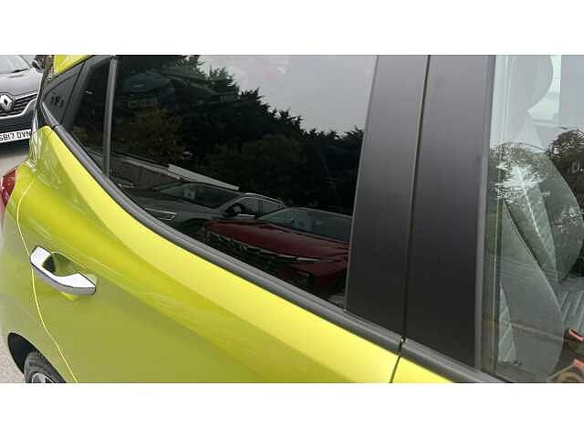 Hyundai I10 I10 1.0 [63] Premium 5dr Auto [Nav] GREEN