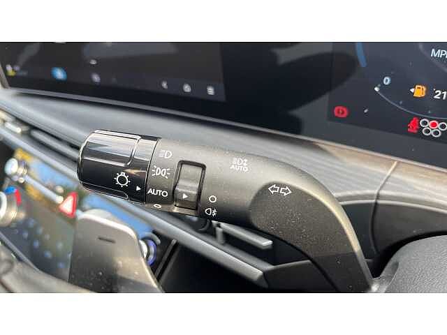 Hyundai SANTA FE SANTA FE 1.6 TGDi Plug-in Hybrid Premium 5dr 4WD Auto BLUE