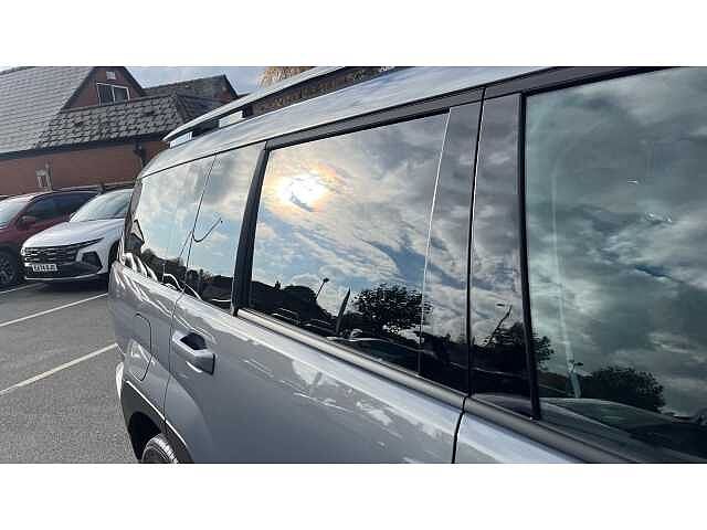 Hyundai SANTA FE SANTA FE 1.6 TGDi Plug-in Hybrid Premium 5dr 4WD Auto BLUE