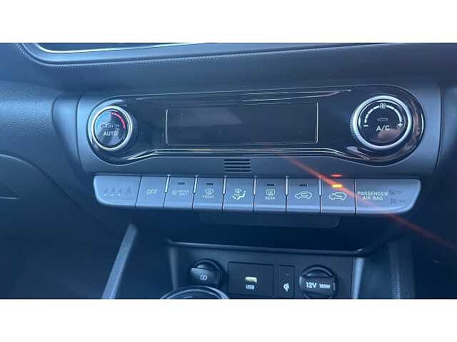 Hyundai Kona KONA 1.6 GDi Hybrid Premium 5dr DCT