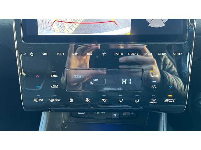 Hyundai TUCSON TUCSON 1.6 TGDi Hybrid 230 Ultimate 5dr 2WD Auto SILVER