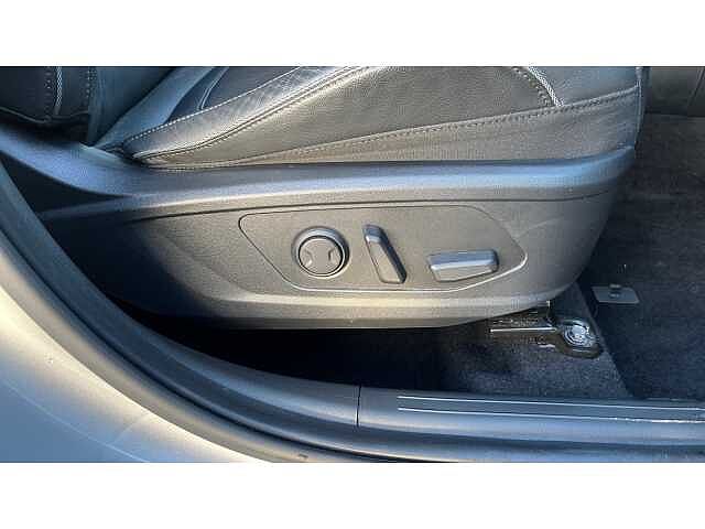 Hyundai TUCSON TUCSON 1.6 TGDi Hybrid 230 Ultimate 5dr 2WD Auto SILVER